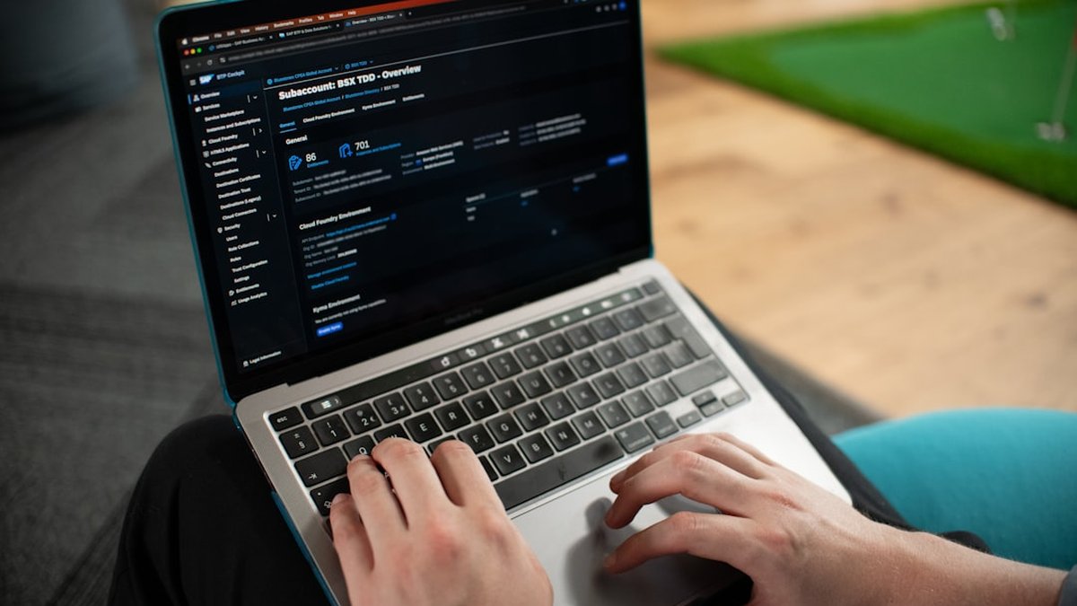 Tableau de bord analytics pour piloter les performances d'un site web